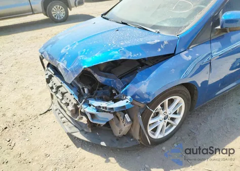 2018 Ford Focus Se z USA, uszkodzony, nr VIN 1FADP3F21JL230708